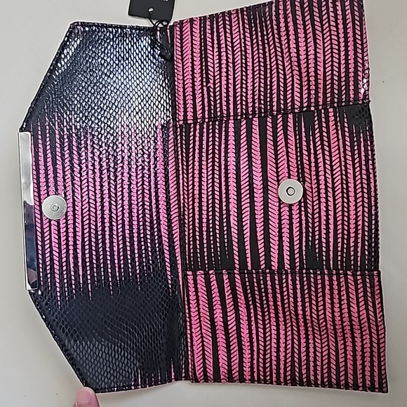 NWT BCBGMaxazria Adela Clutch in Pink and Black - Picture 2 of 9